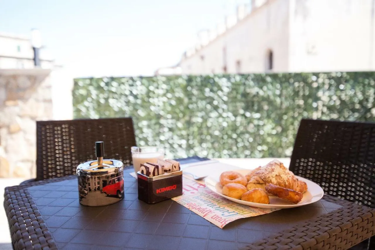 B&B Phoenix Naples Italy